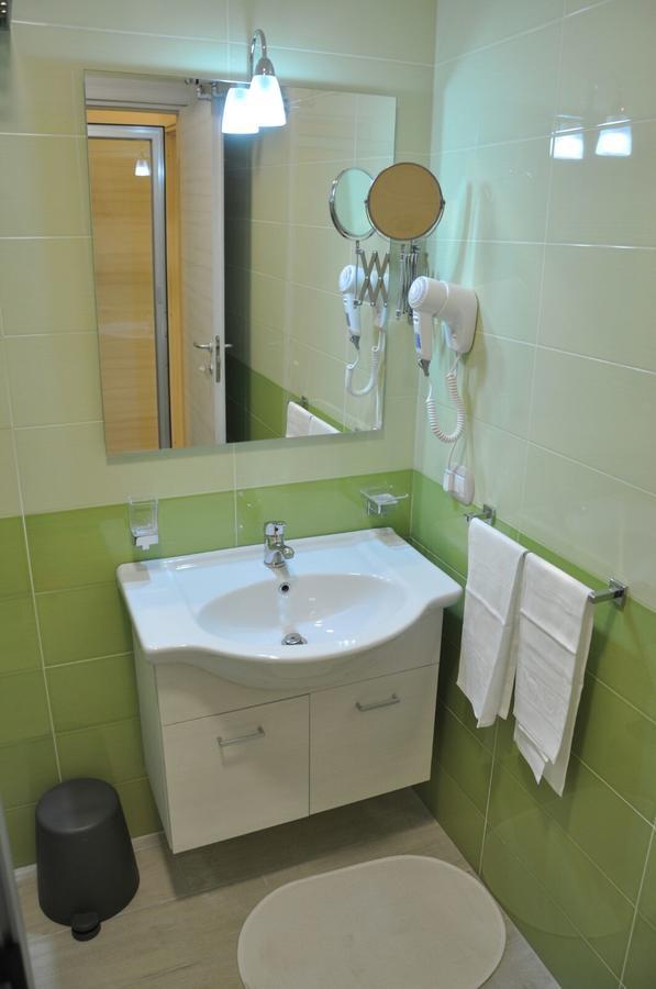 B&B Chiaia 216 Νάπολη Εξωτερικό φωτογραφία