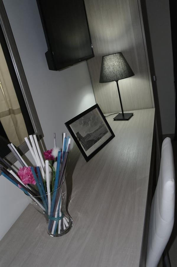B&B Chiaia 216 Νάπολη Εξωτερικό φωτογραφία