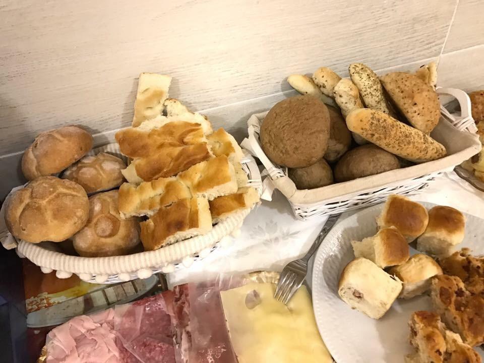B&B Chiaia 216 Νάπολη Εξωτερικό φωτογραφία
